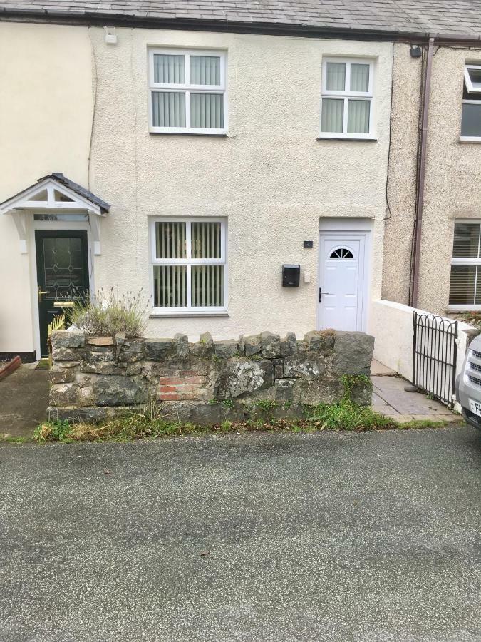Snowdon Cottage 卡纳芬 外观 照片